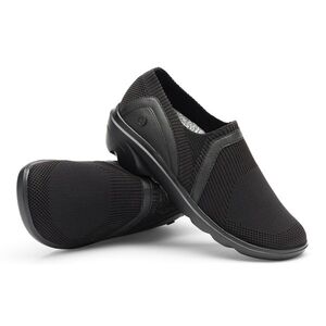 Klogs Evolve - Women's Mesh Slip & Oil Resistant Slip-On Work Sneakers